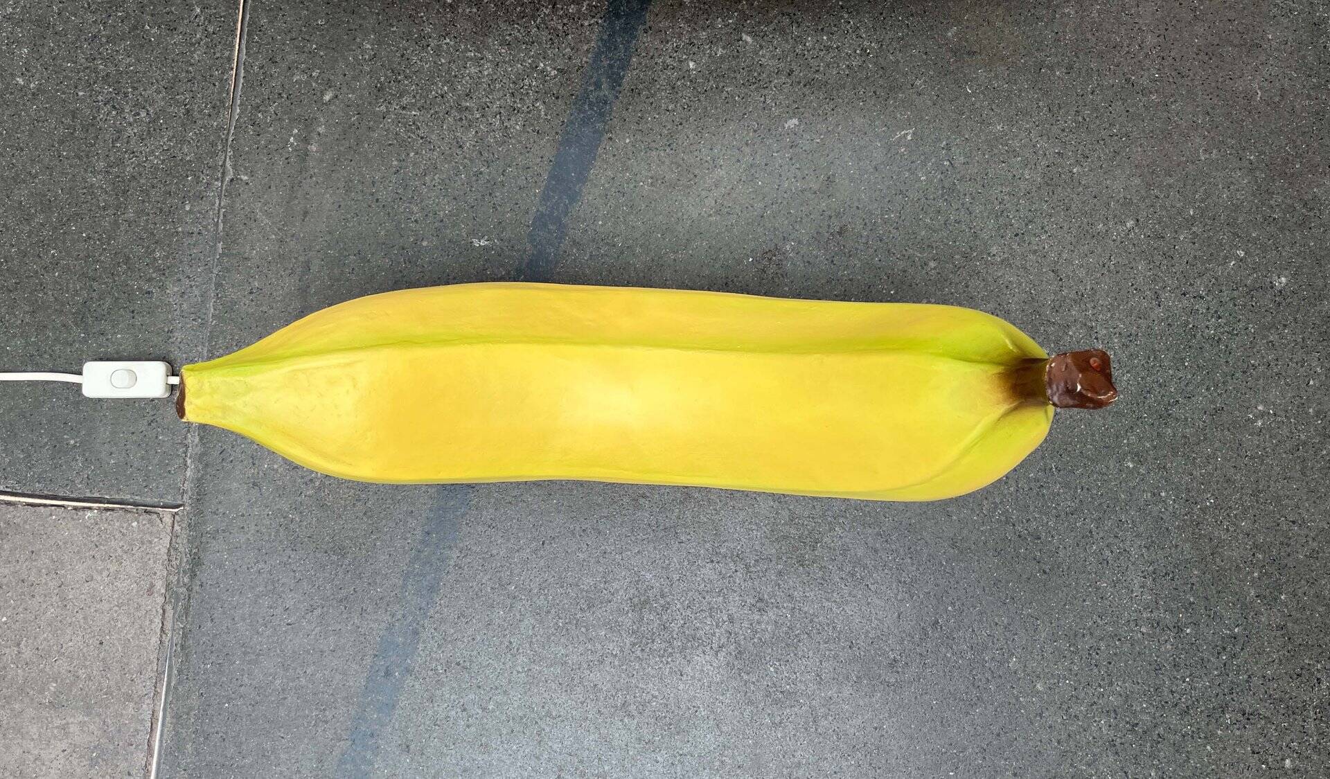 Postmodern banana floor lamp by Heico, 1980s.