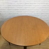 Scandinavian round table