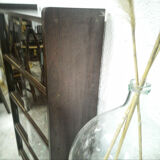 Vintage showcase library