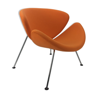 "orange slice flesh" by Pierre Paulin for Artifort, 1980