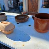 Set of 4 terracotta pottery