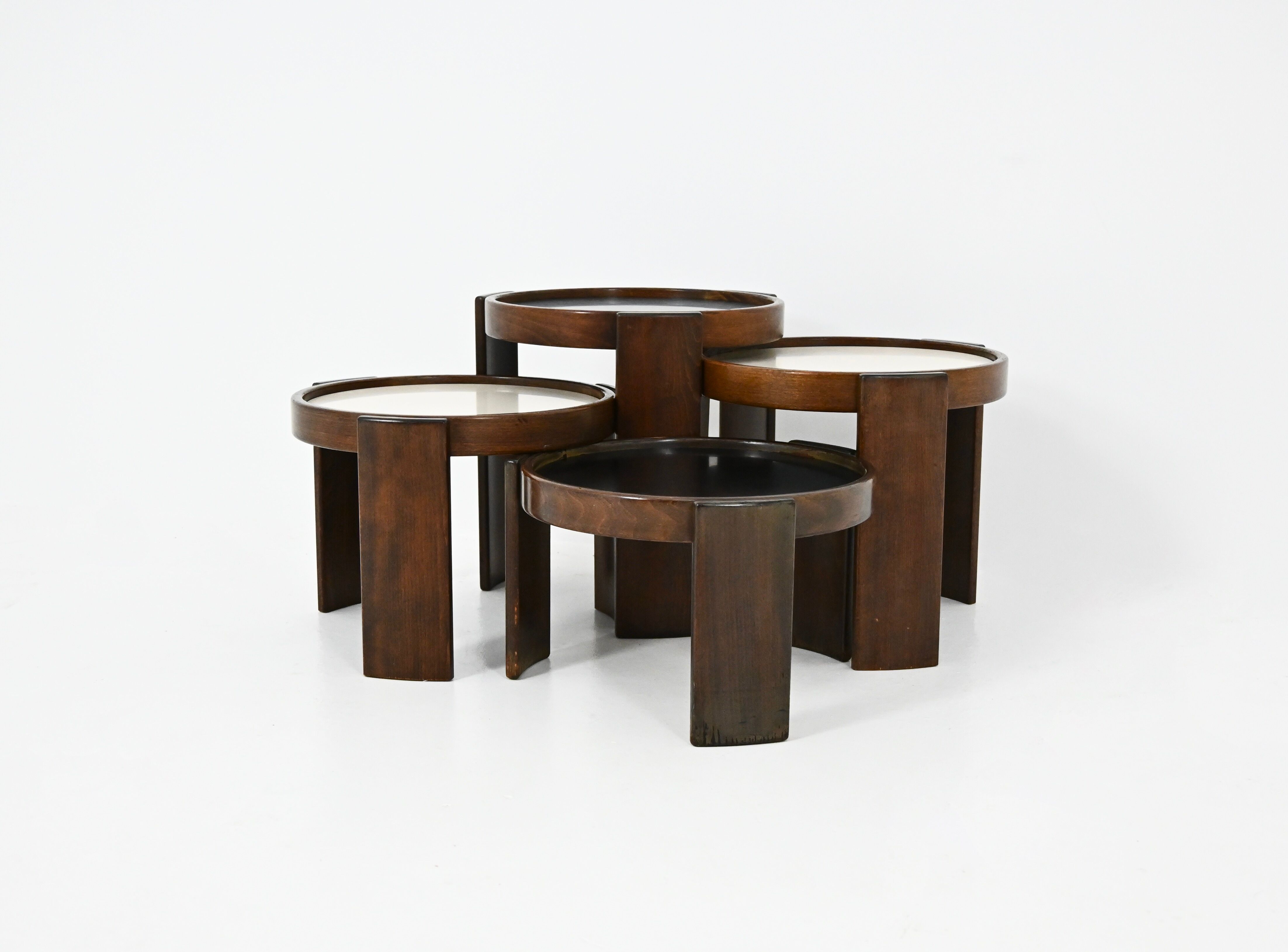 Nest tables model 780, by Gianfranco Frattini for Cassina, 1960s