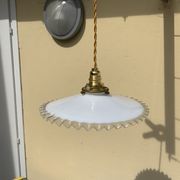 Vintage suspension in opaline glass shape pleated handkerchief Diameter 24 cm brass claw