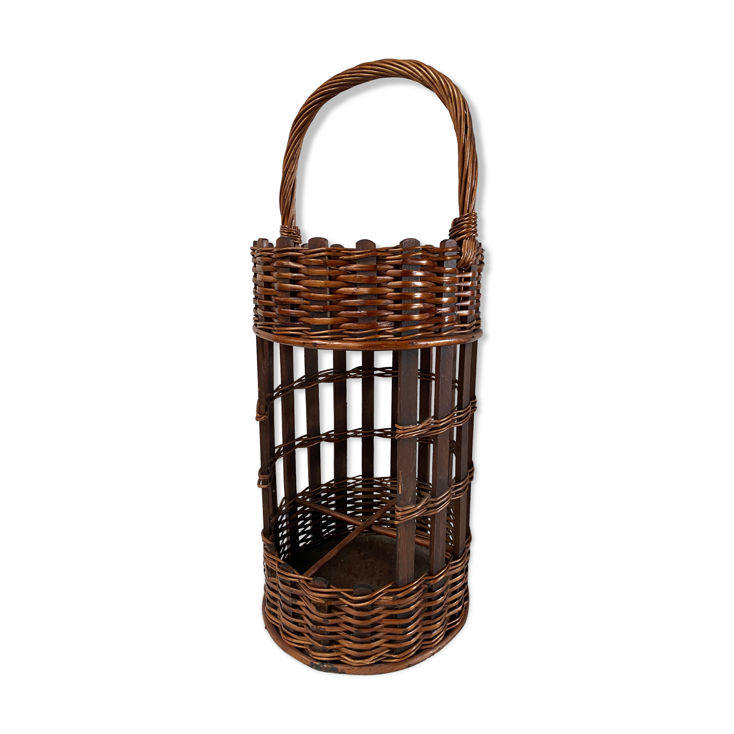 Vintage rattan bar basket