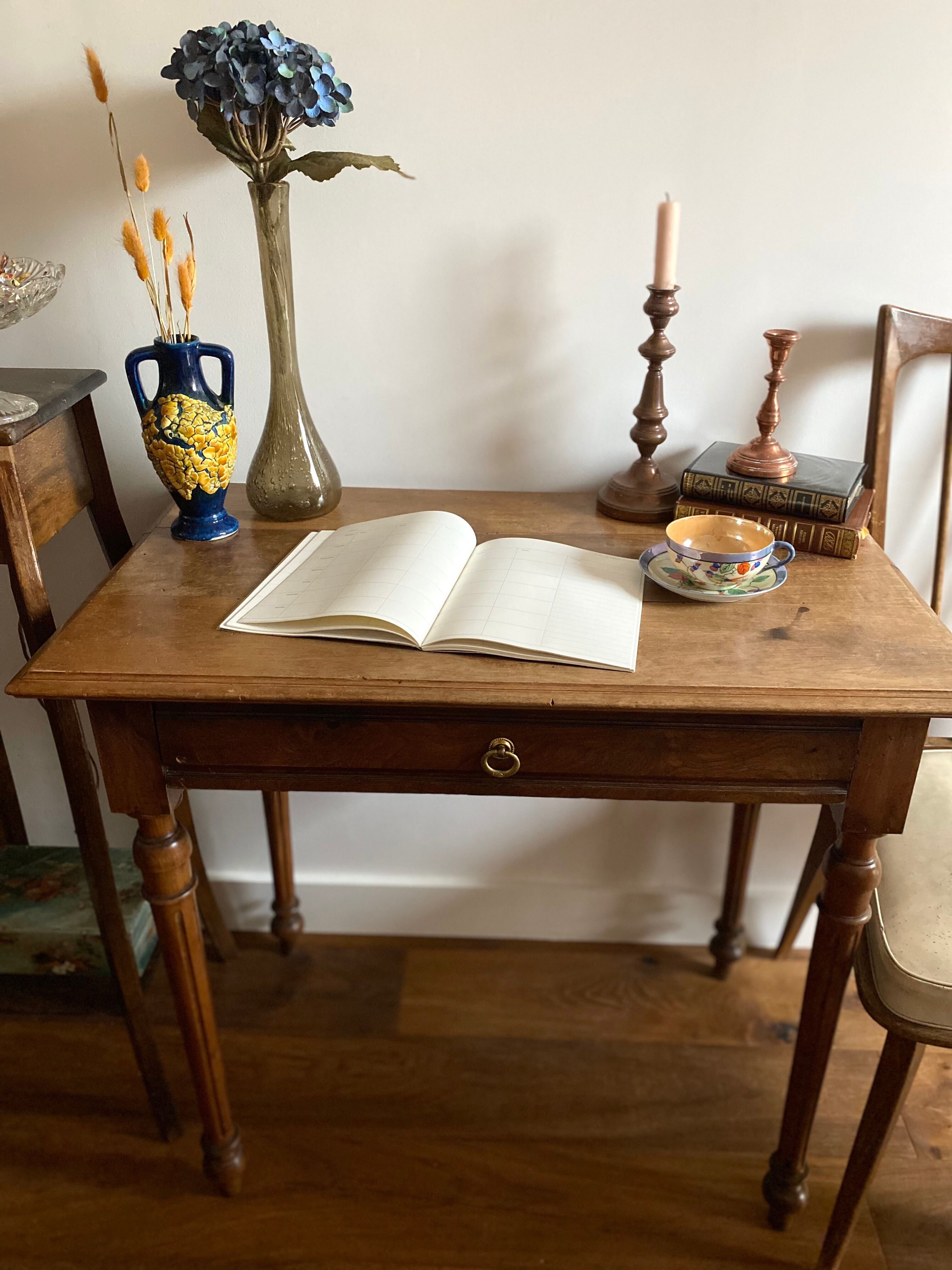 Wooden desk year 50 feet turned