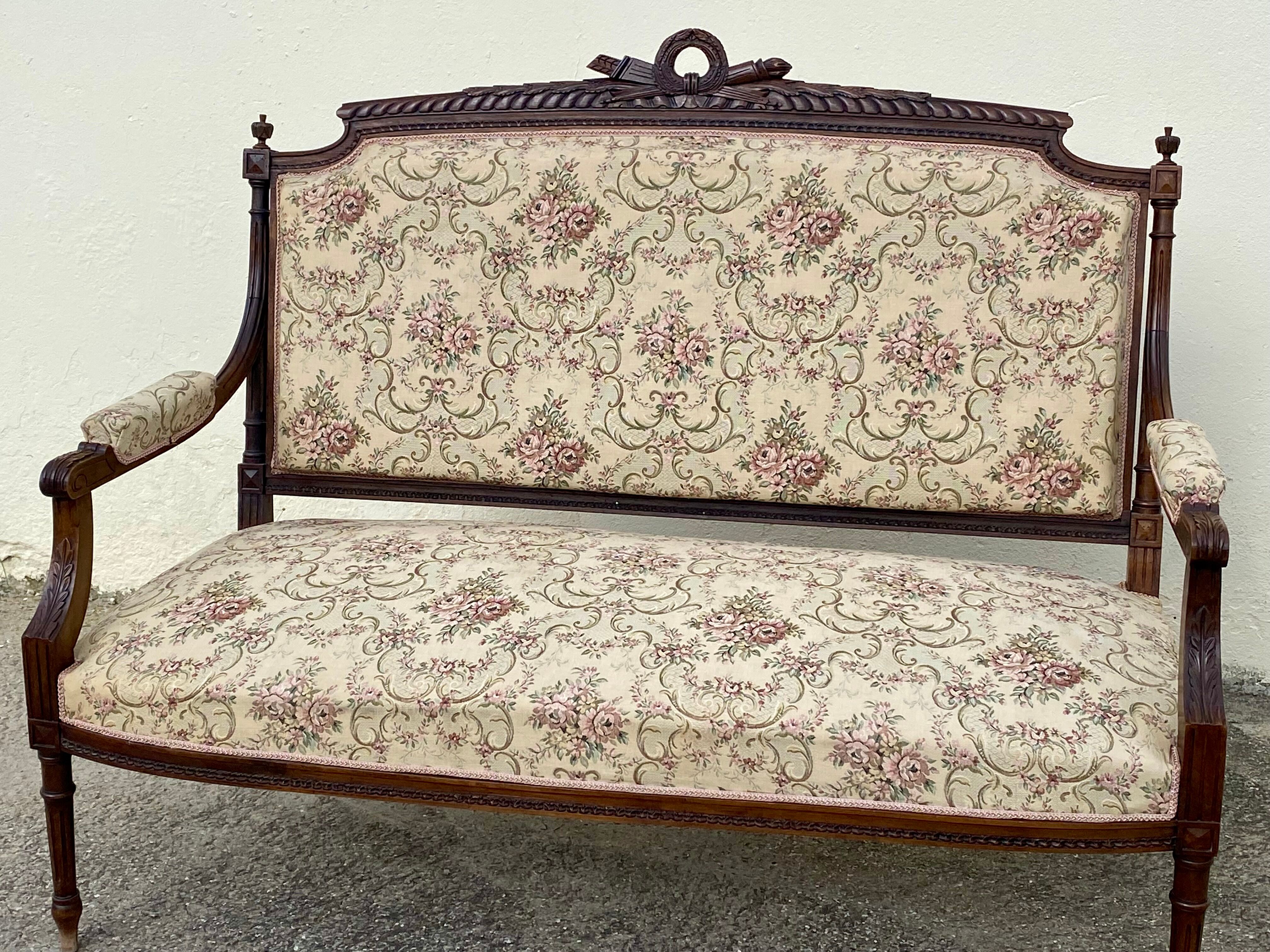 Wooden bench Louis XVI style