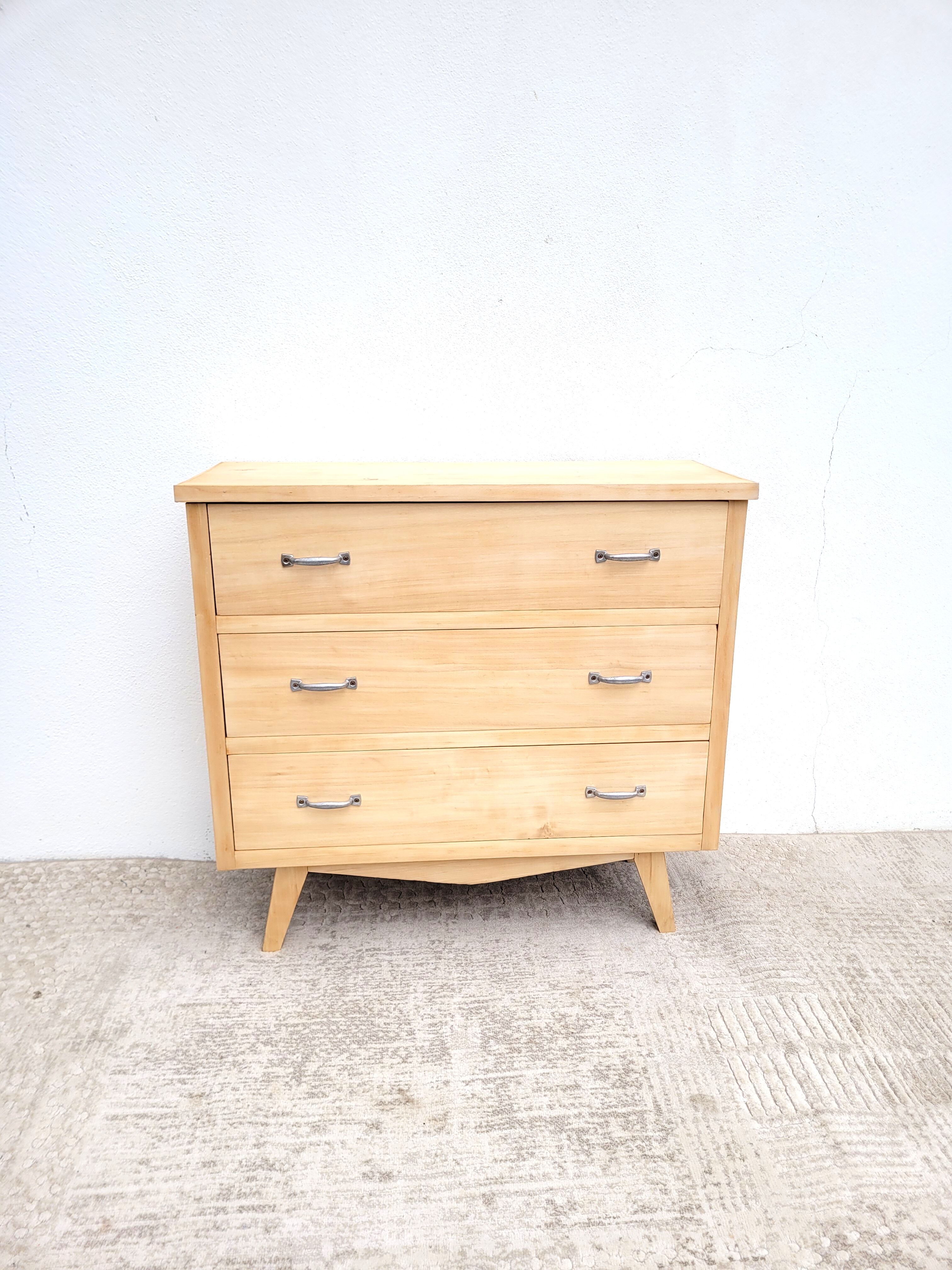 Commode compas vintage