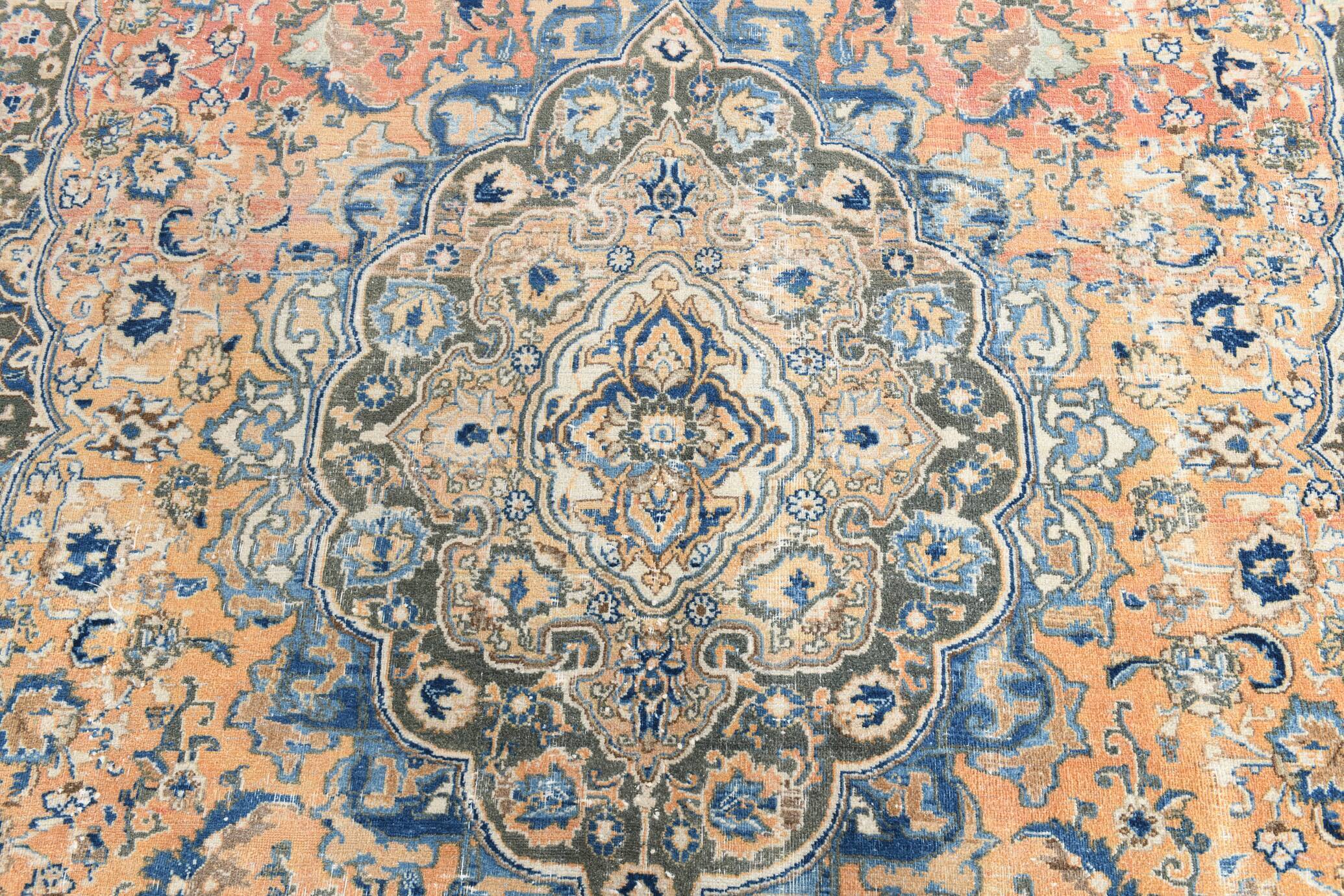 Rug 388x290