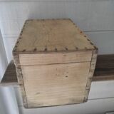 Wooden box aero-gummed chest storage deco