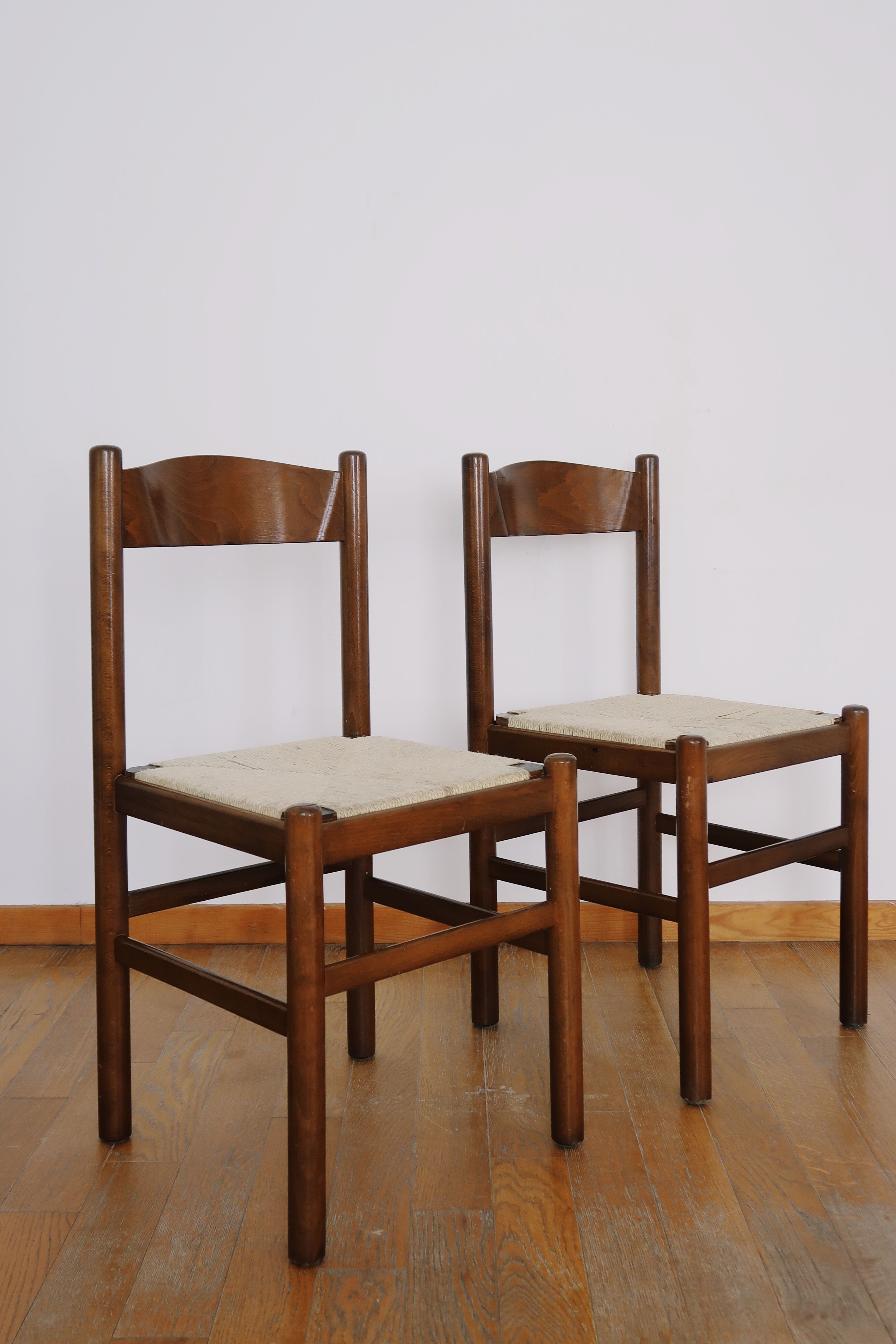 Pair of mulched bistro chairs