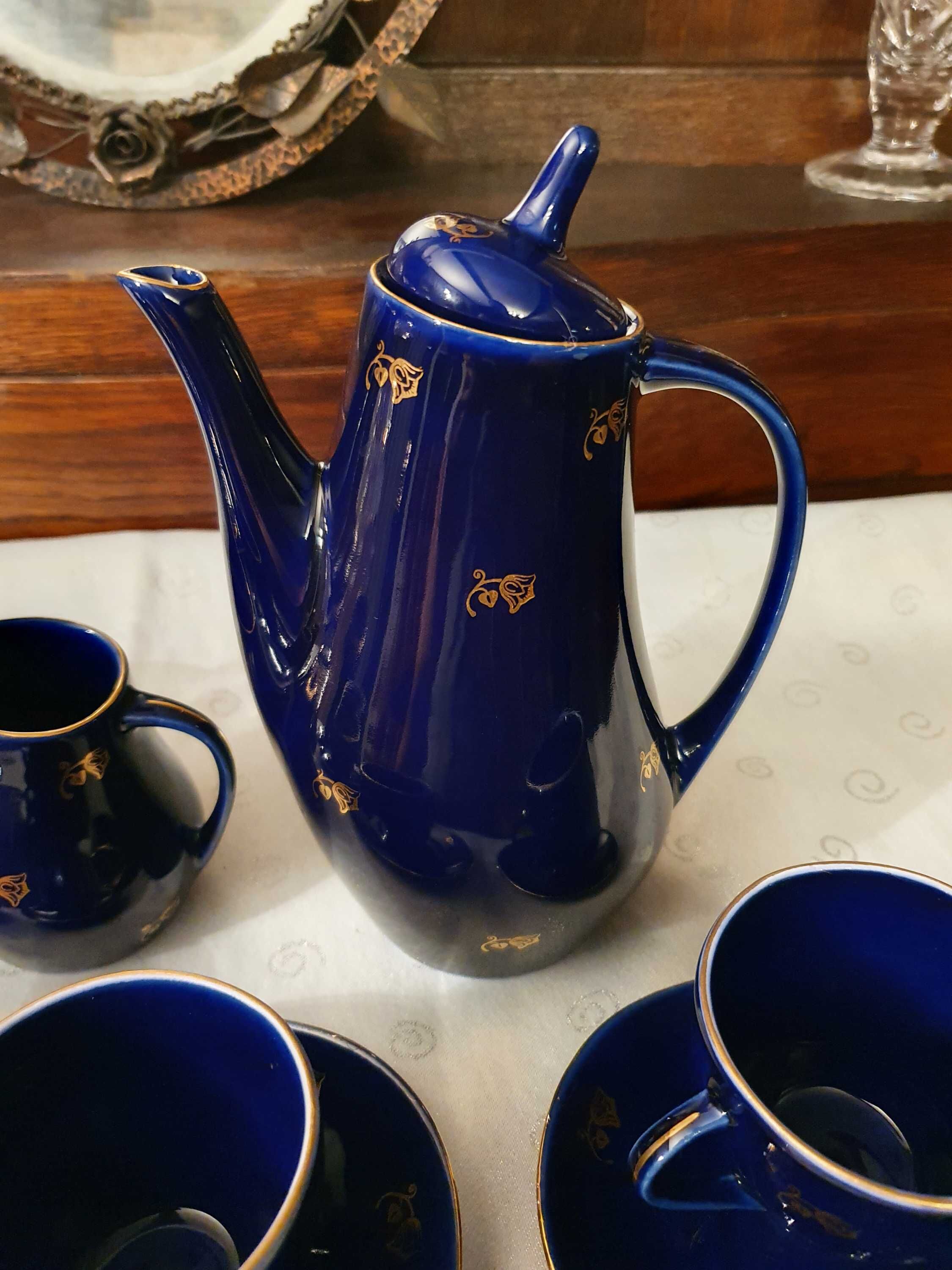 Ewa coffee service Tulowice, Project by Lucyna and Kazimierz Kowalski. The 60s of the Polish People