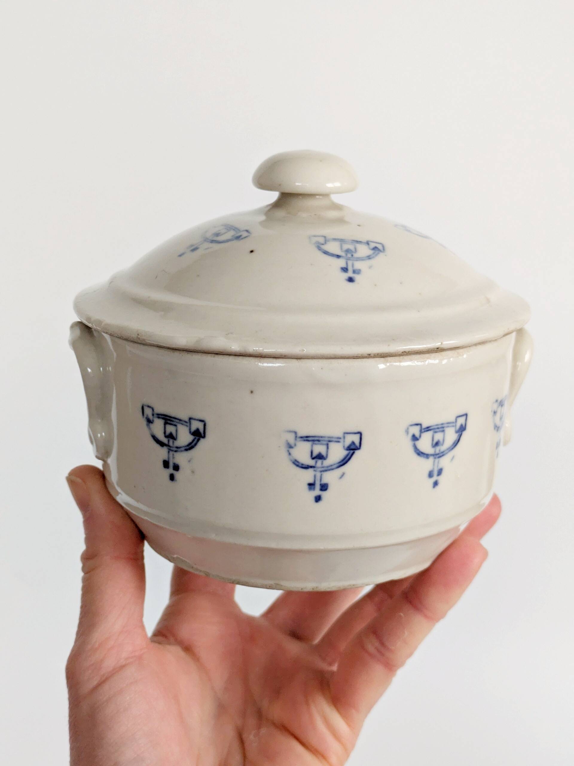 Set of 2 vintage ceramic terrines from Saint-Uze, Art Deco.