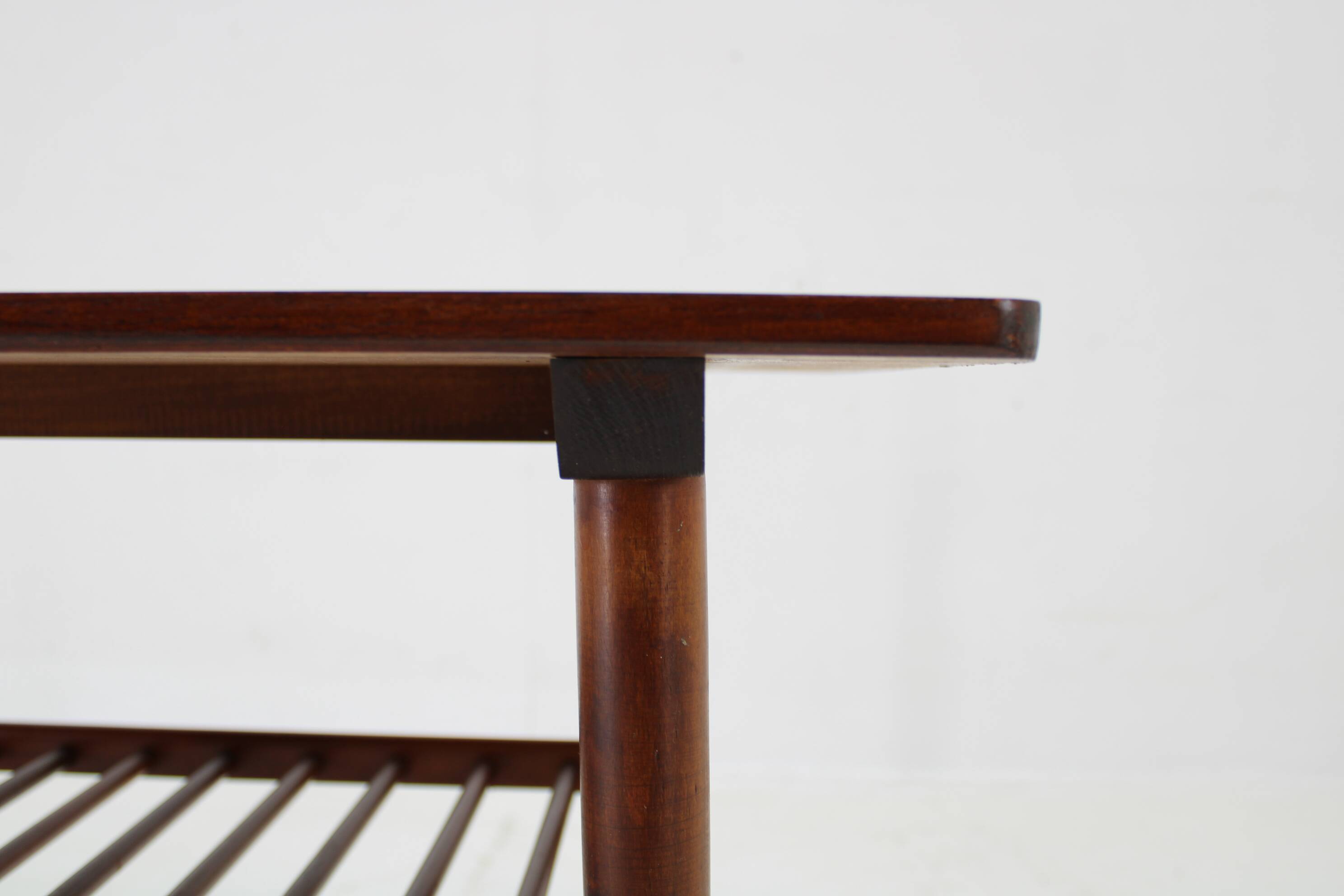 Table basse danoise en teck des années 1960