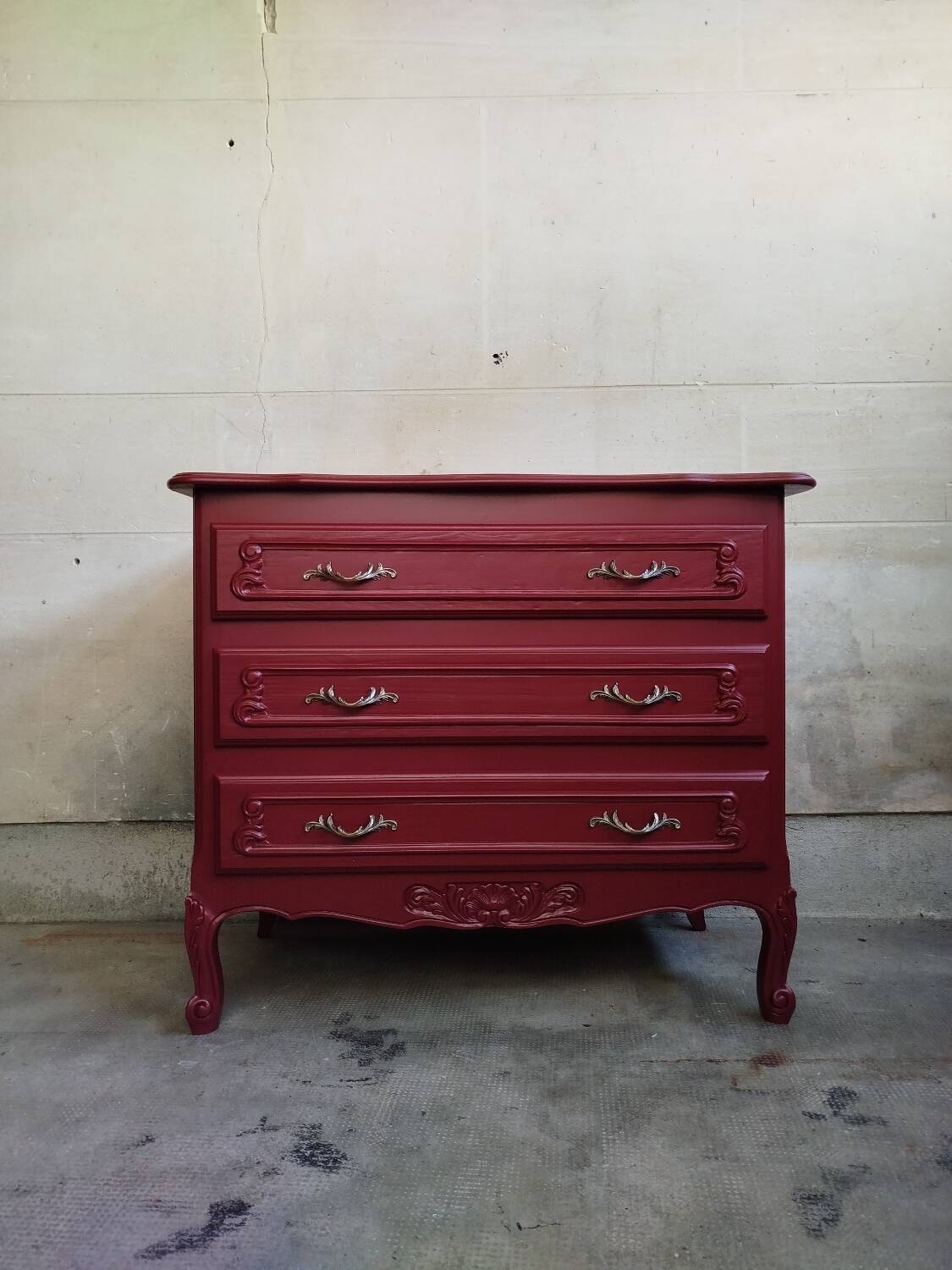Vintage chest of drawers restyled in Bordeaux red