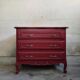 Commode vintage relookée rouge Bordeaux