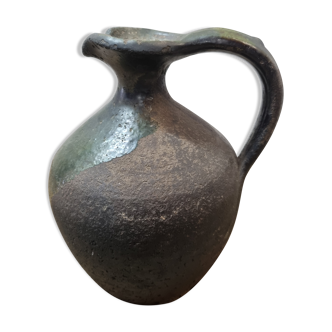 Pitcher in sandstone, 1980