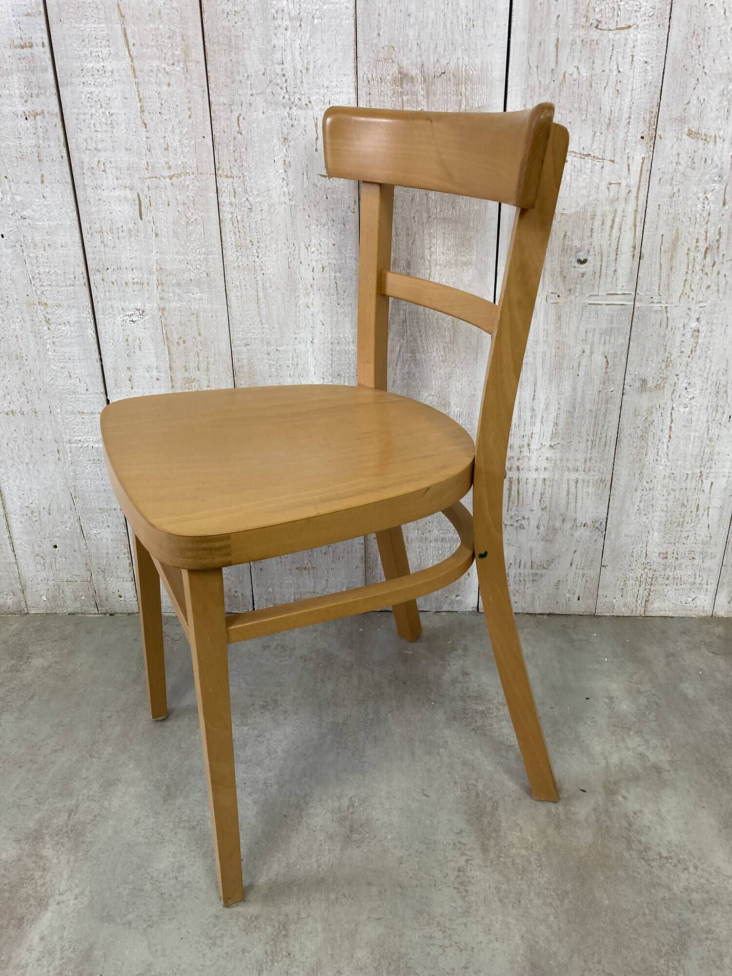 Mismatched bistro chairs x4