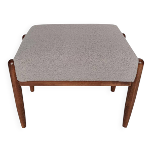 Tabouret vintage en bouclé