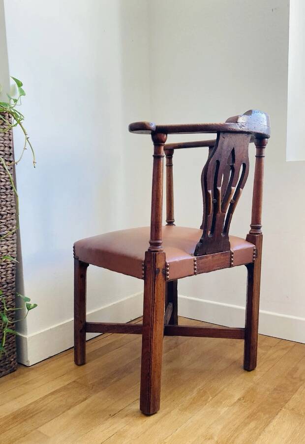 19th century corner armchair in solid pegged oak and imitation leather