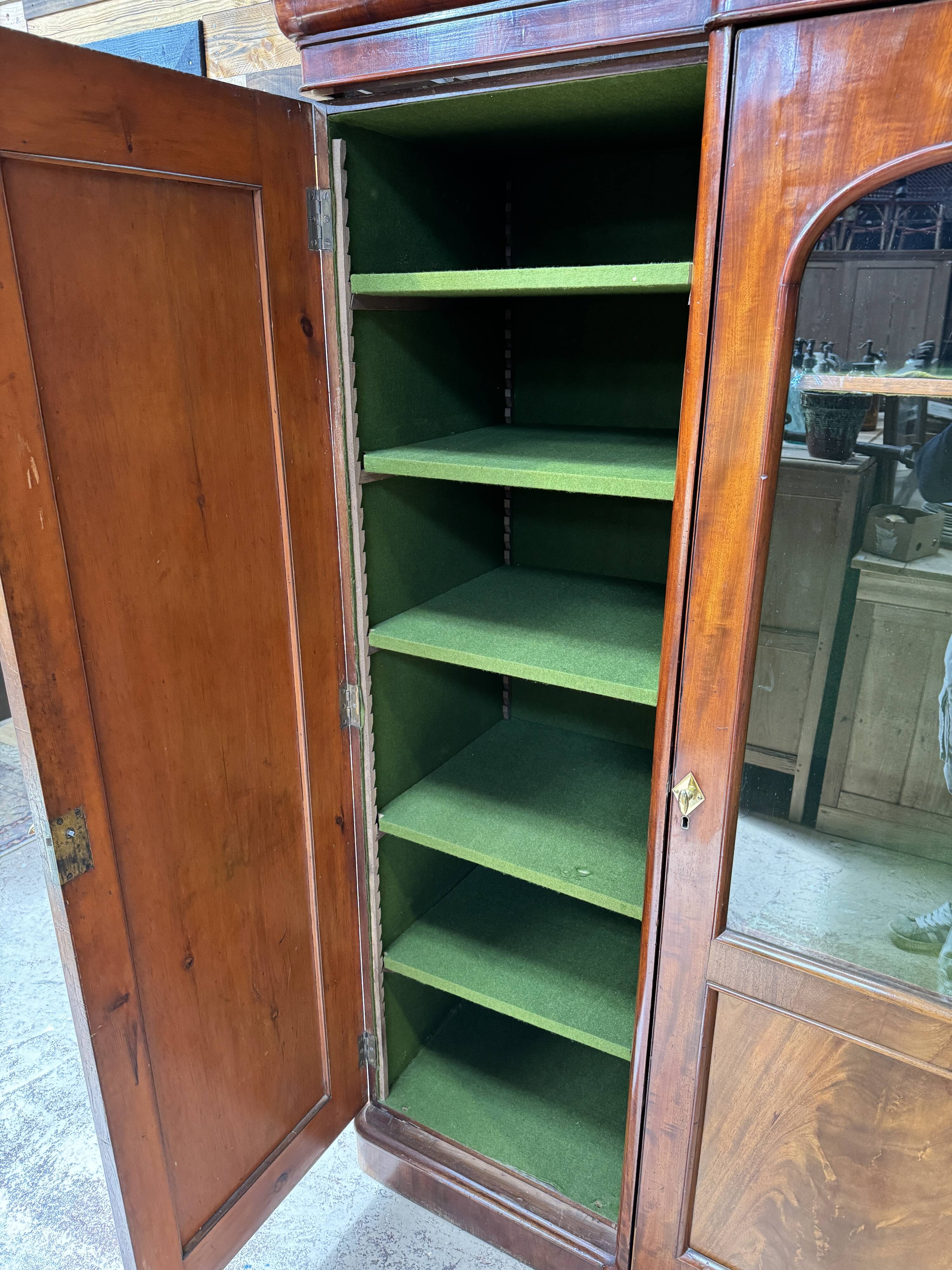 Victorian mahogany library