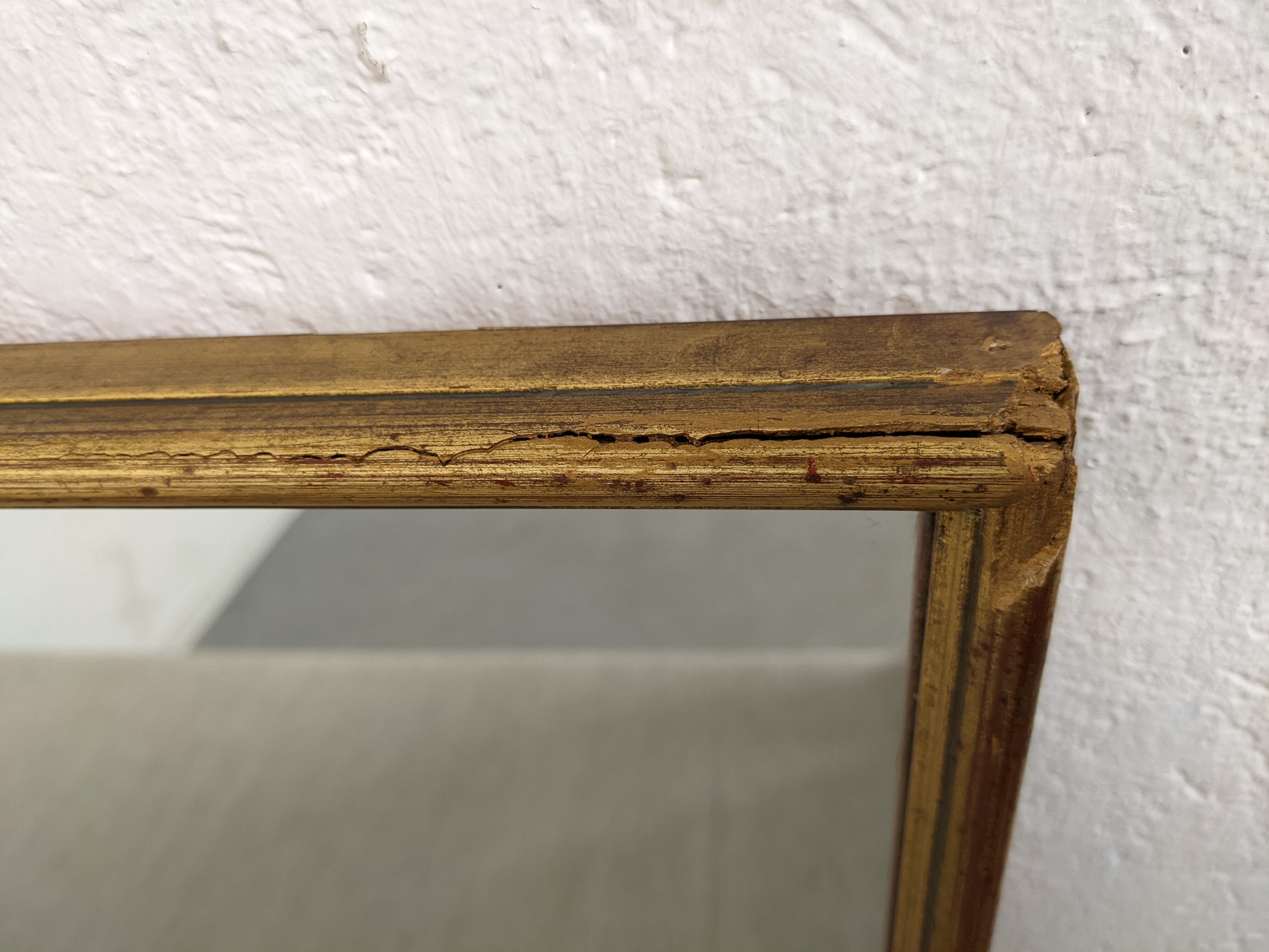 Rectangular mirror 77x53cm in fine nineteenth century gilded wood