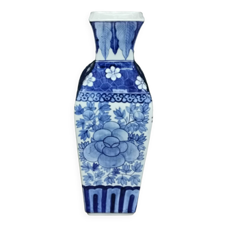 Porcelain vase - lancel