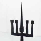 Candélabre brutaliste en acier forgé noir 1950