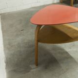 "Bowwood" tripod coffee table designed by Hugues Steiner and manufactured by Baumann in the 1960s