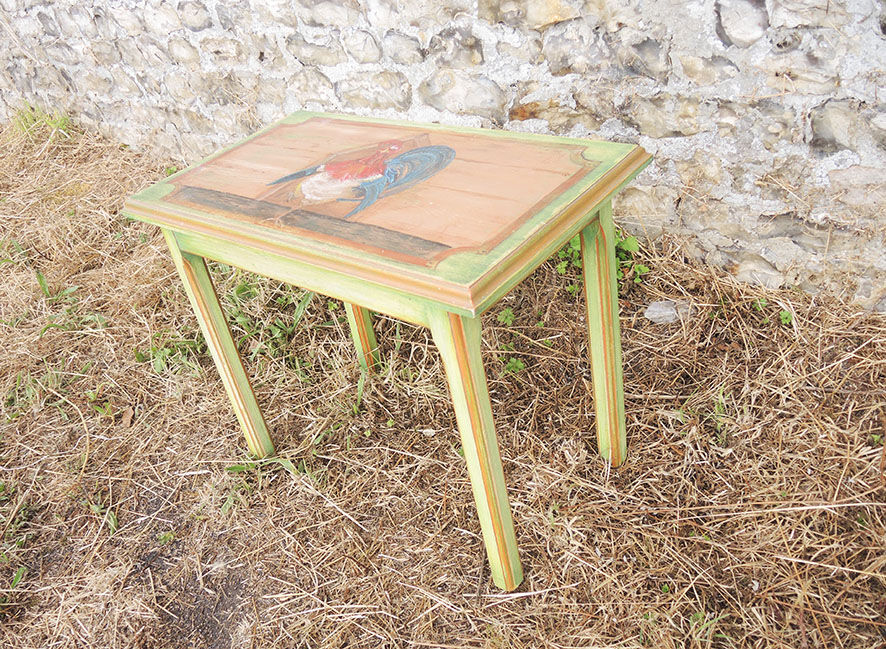 Old small side table in solid wood hand painted, rooster decoration