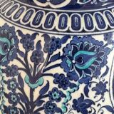 Hand painted ceramic vase Izniz Kutahya Türkiye