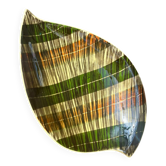 Plat vintage formant une feuille en céramique Saint-Clément