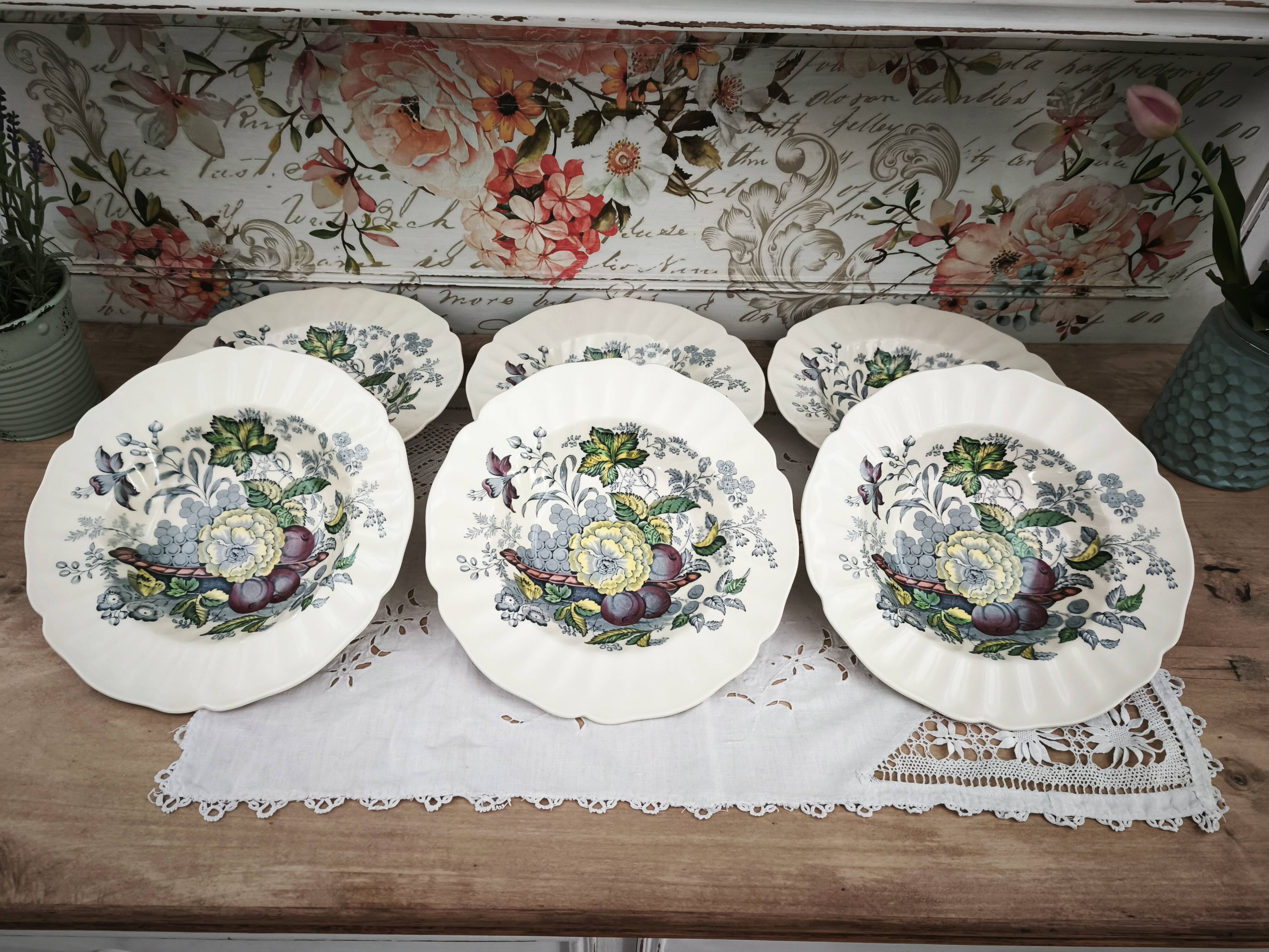 Set of 6 Royal Doulton deep plates in the Kirkwood pattern.