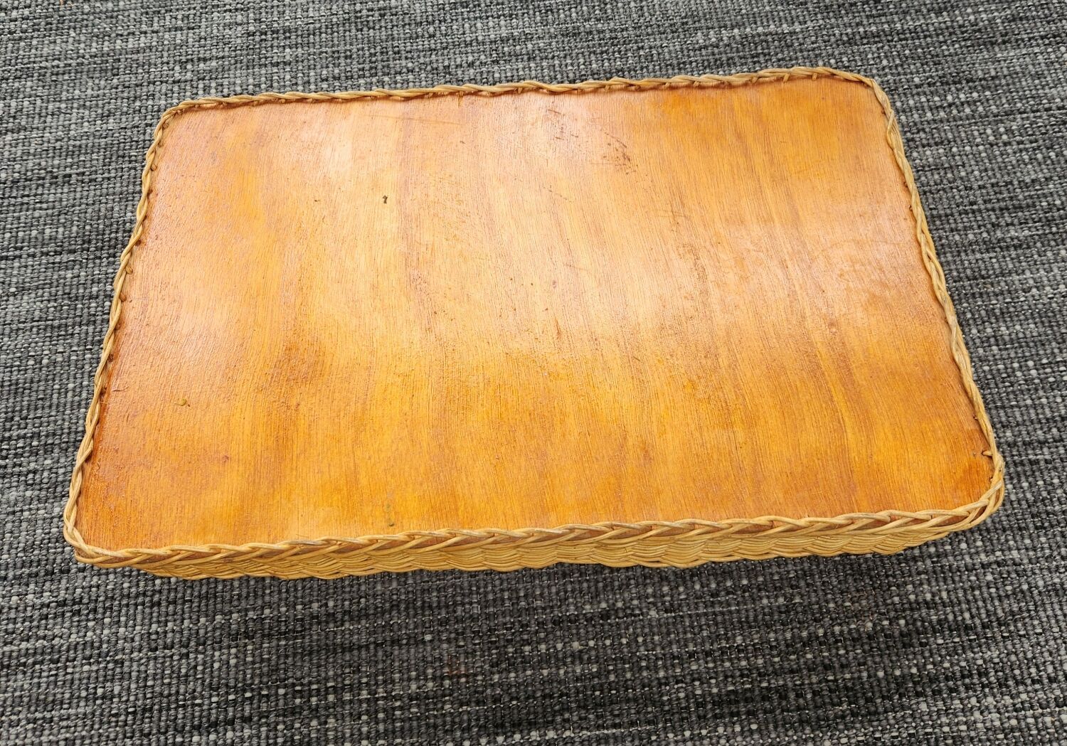 Wood and wicker vintage tray