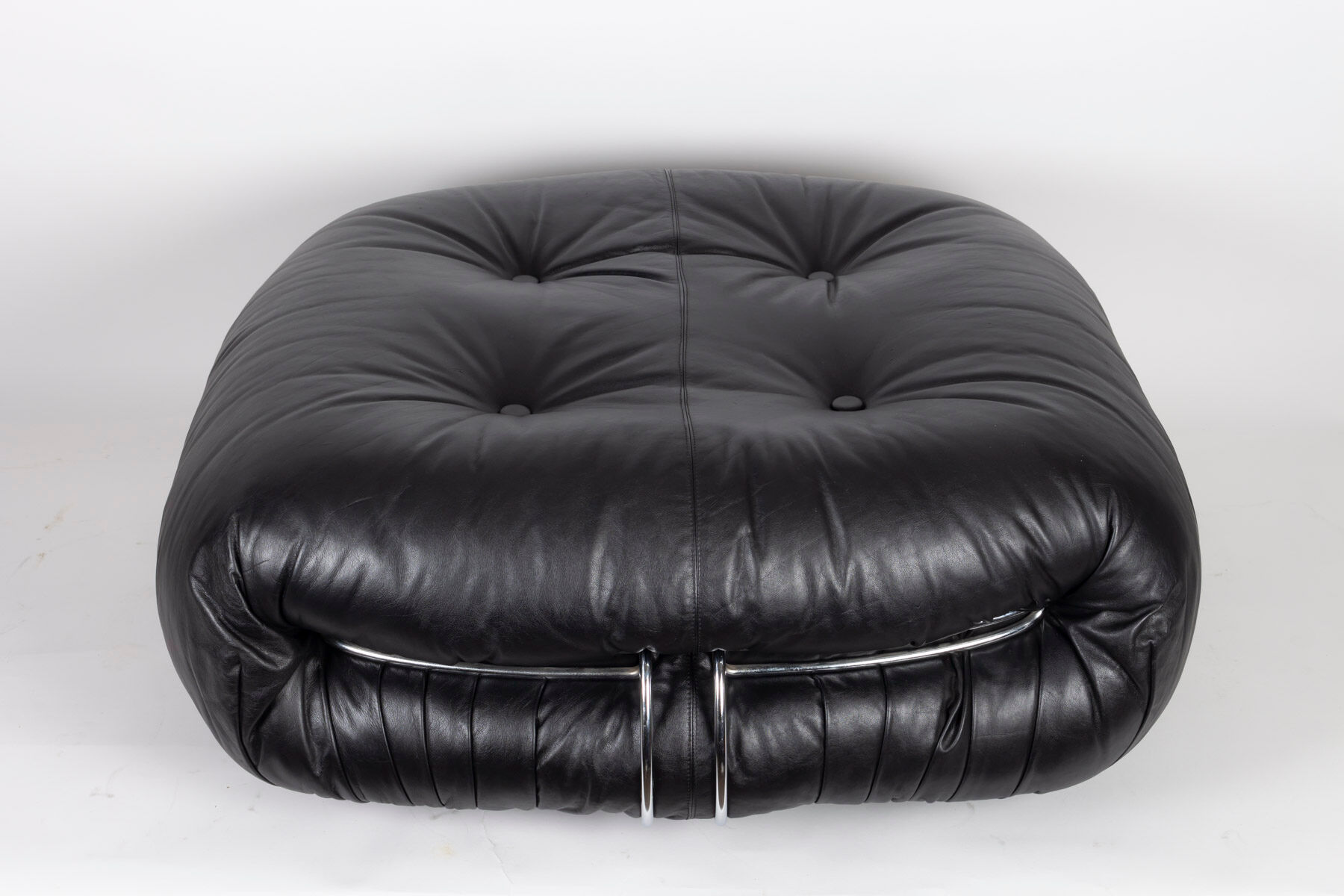 Tobia Scarpa Soriana chair and ottoman for Cassina 1970