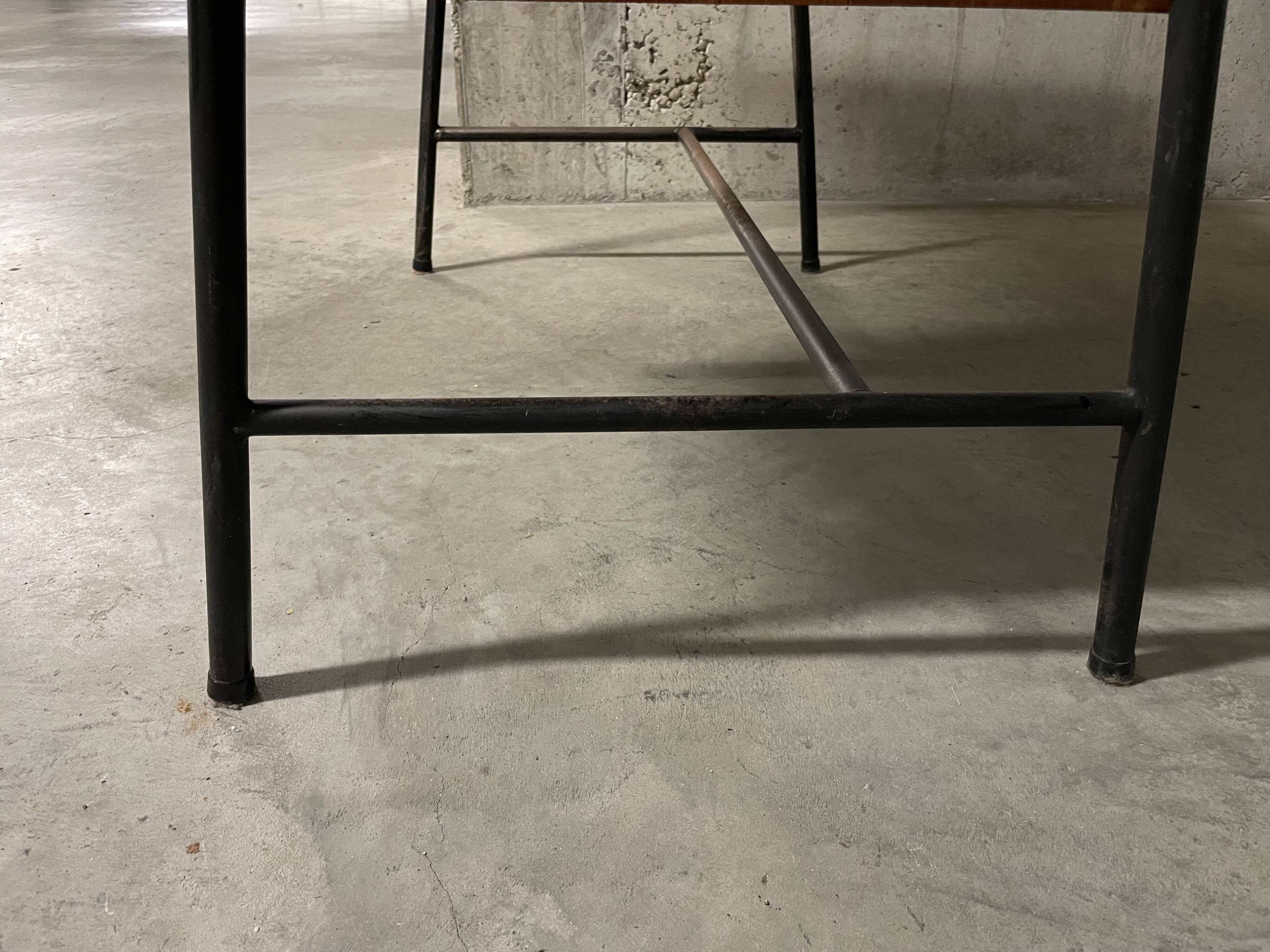 Pierre Guariche Office