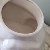 Cracked glazed faience in a zoomorphic design