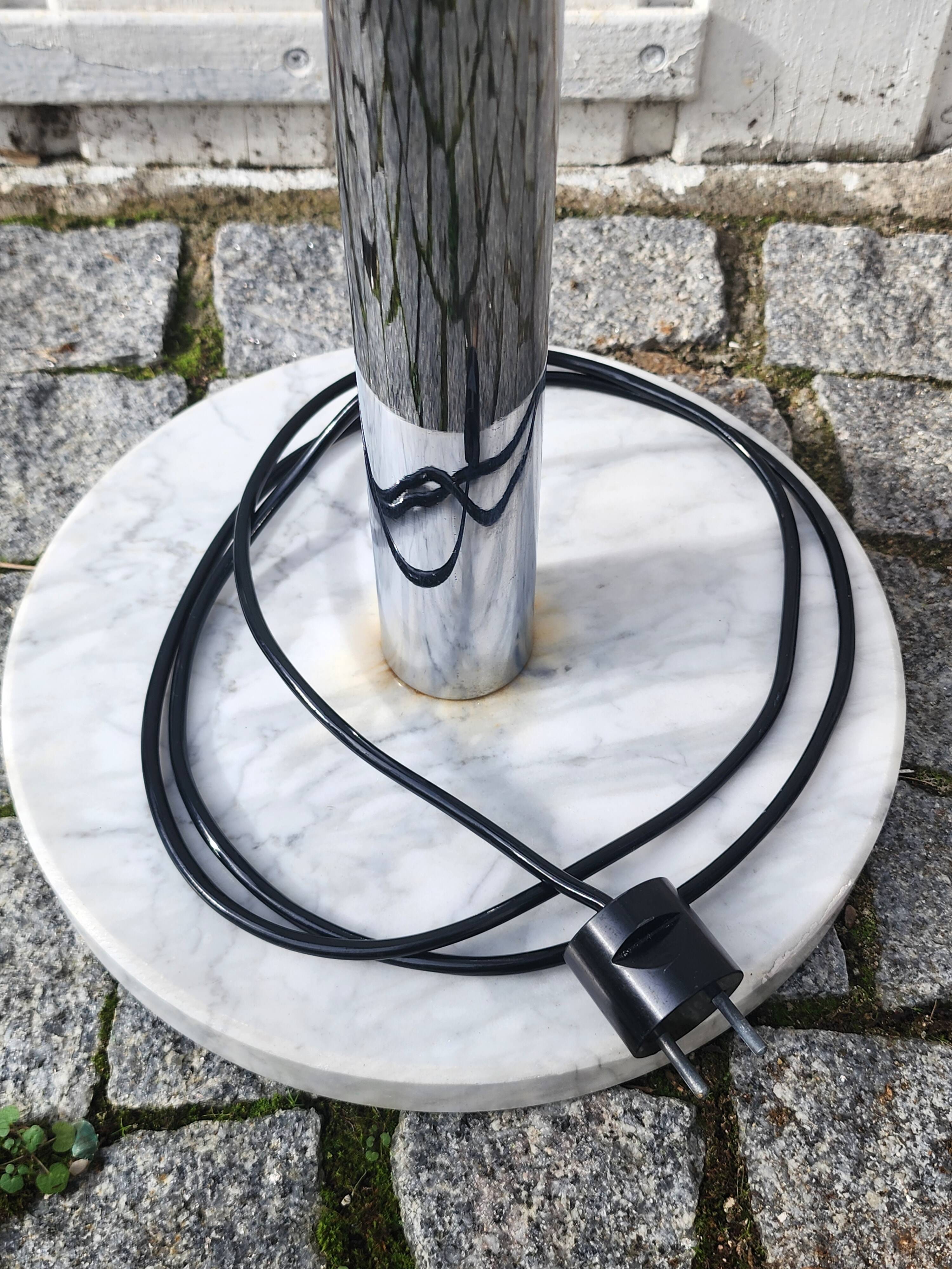 Waterfall floor lamp by Robert Sonneman