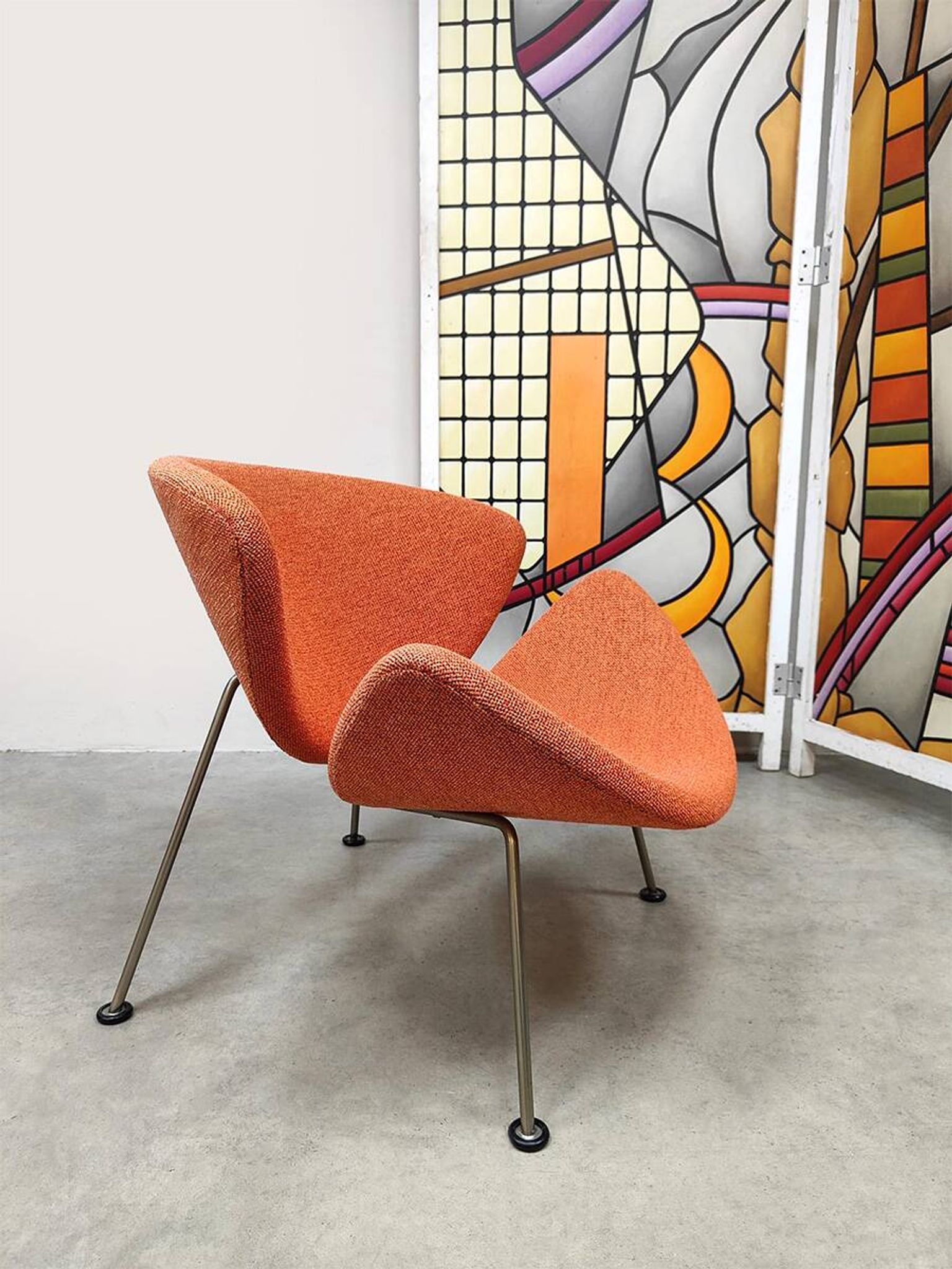 Dutch vintage design Orange Slice chair Pierre Paulin Artifort F437