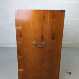 Commode marine secretary