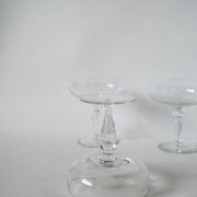 set of 4 very large champagne glasses in engraved crystal 1950 12 x 11 cm