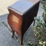 Marquetry chest of drawers