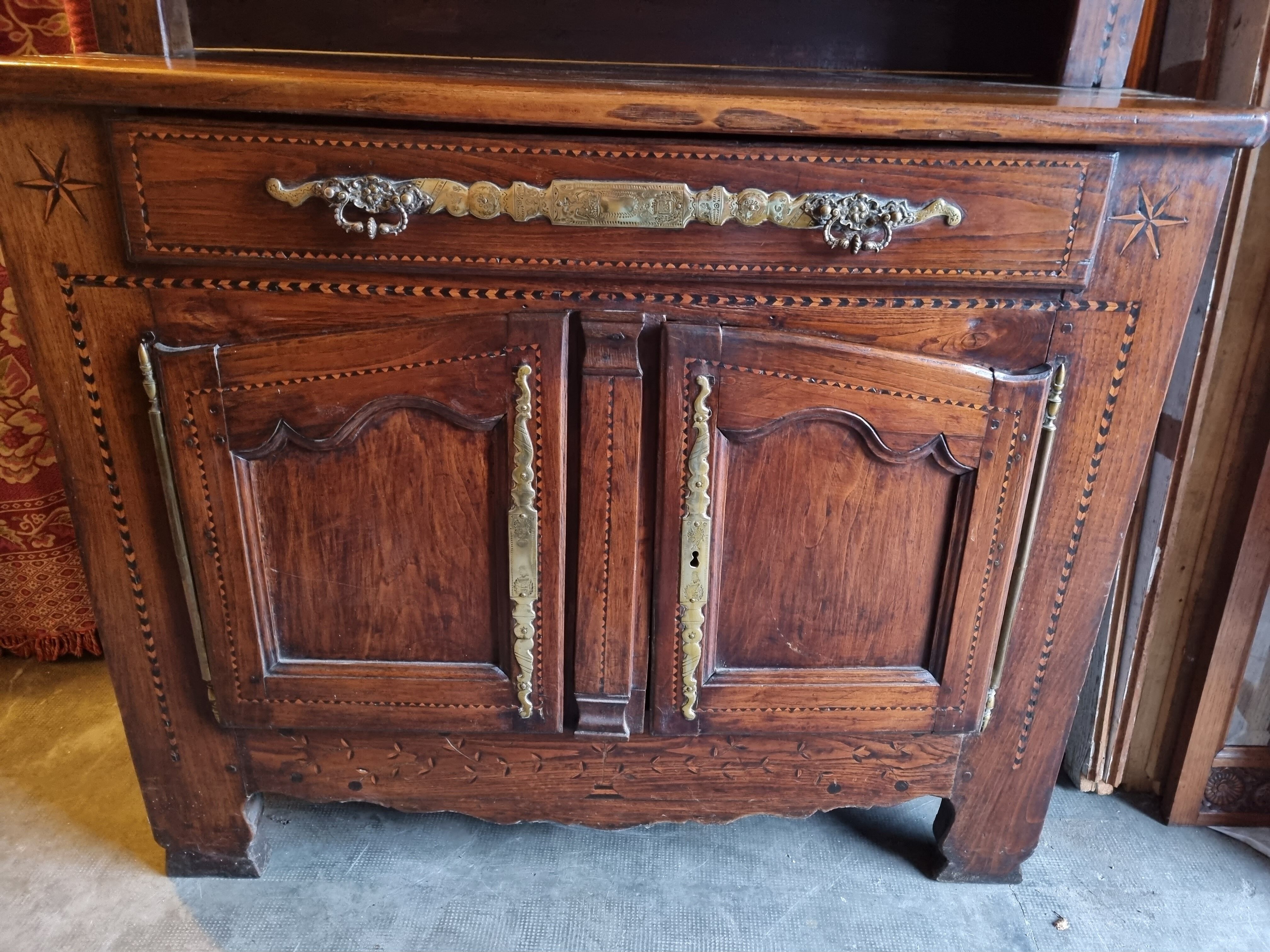 Breton dresser, Pouldresic, Bigouden country, 19th century