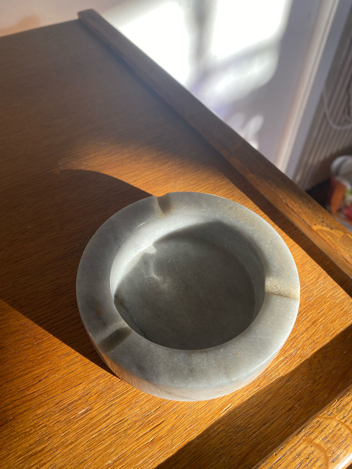 Cendrier vintage en marbre gris