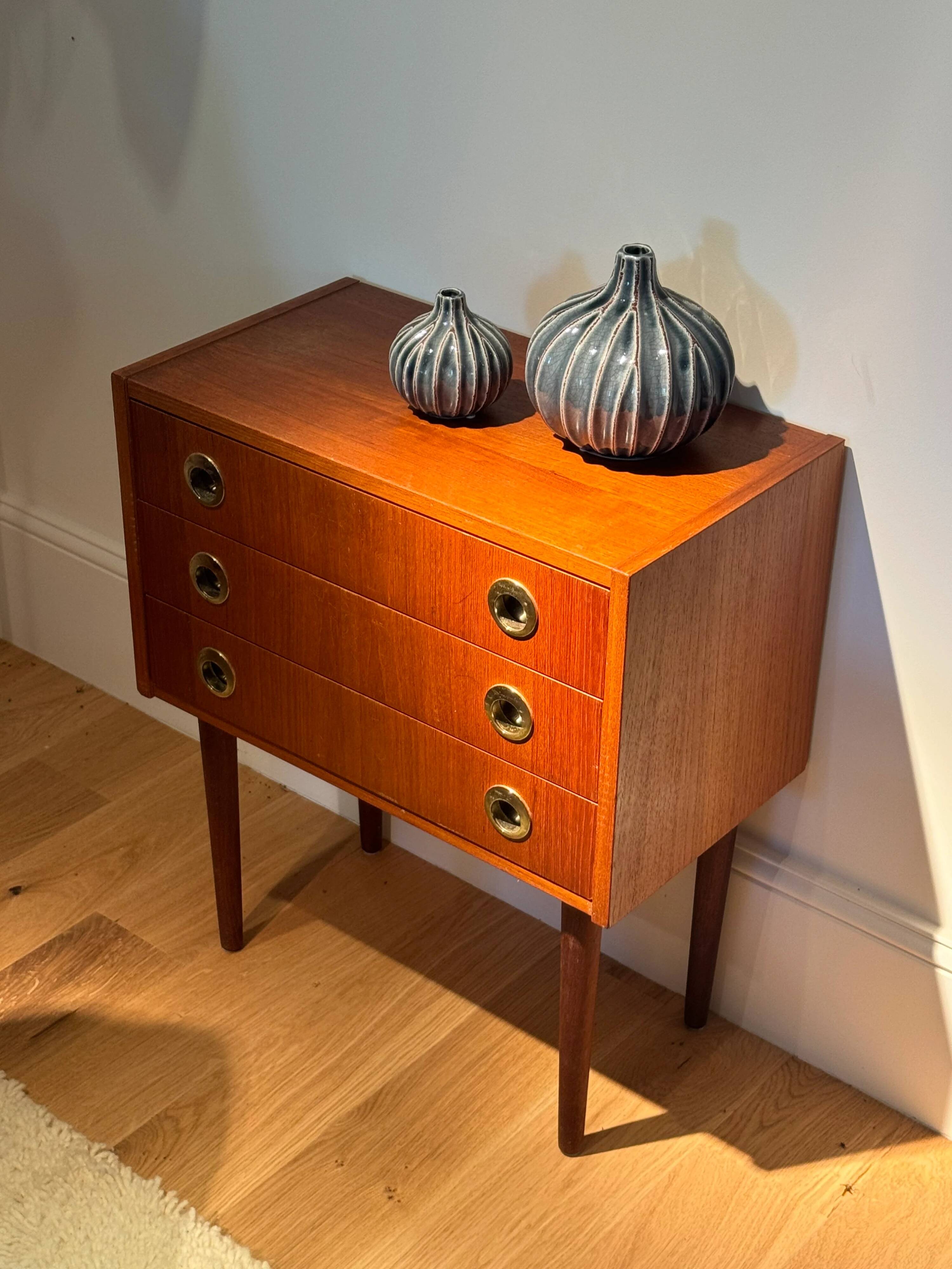 Vintage Scandinavian chest of drawers "Marozia"