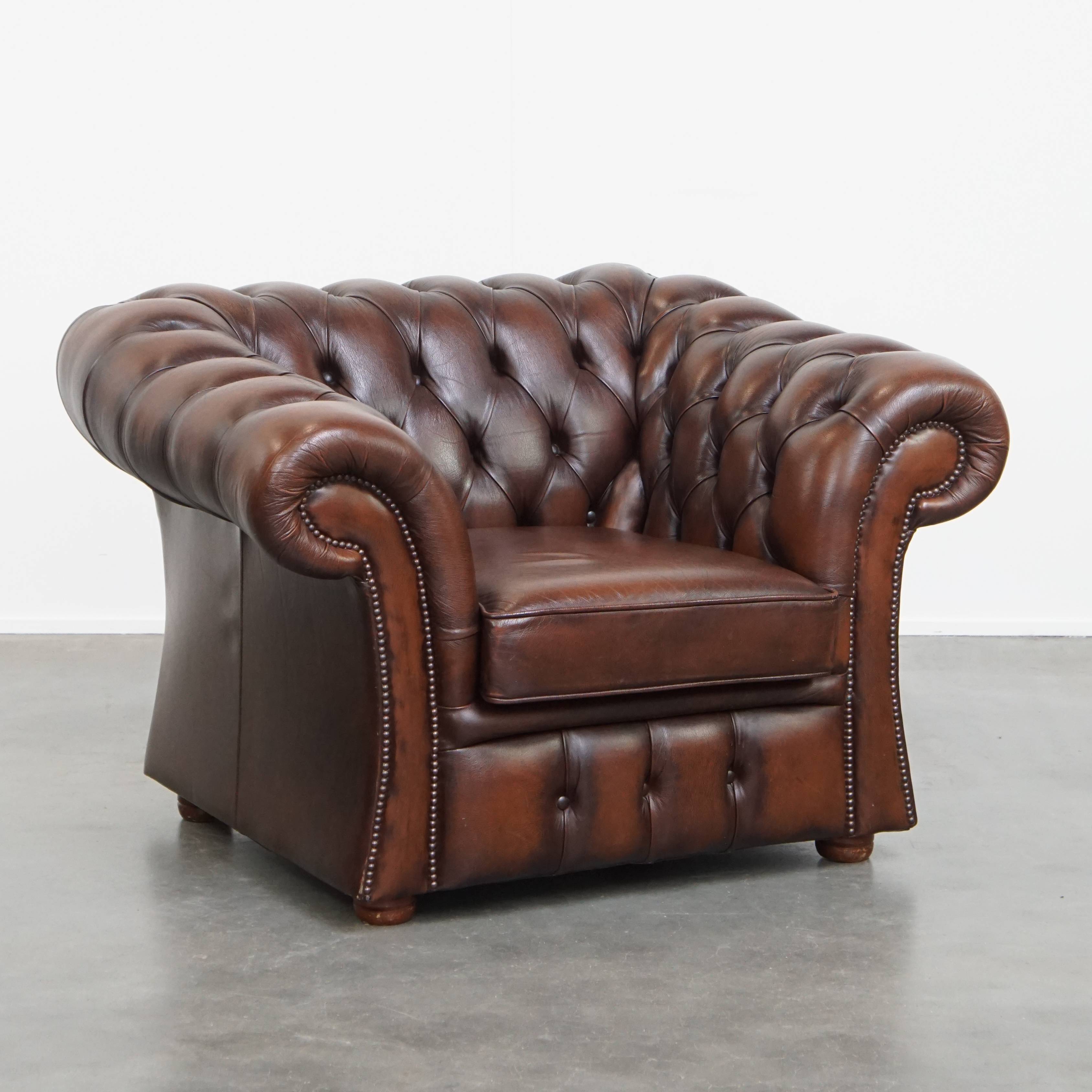 English style cowhide Chesterfield club chair