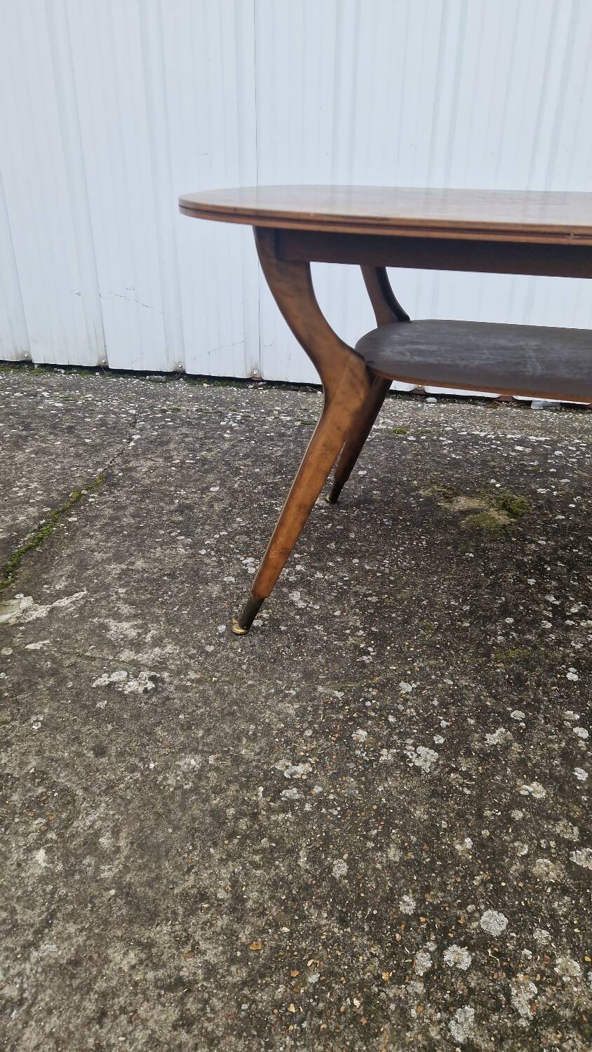 Coffee table designed by Italy in the 60s.