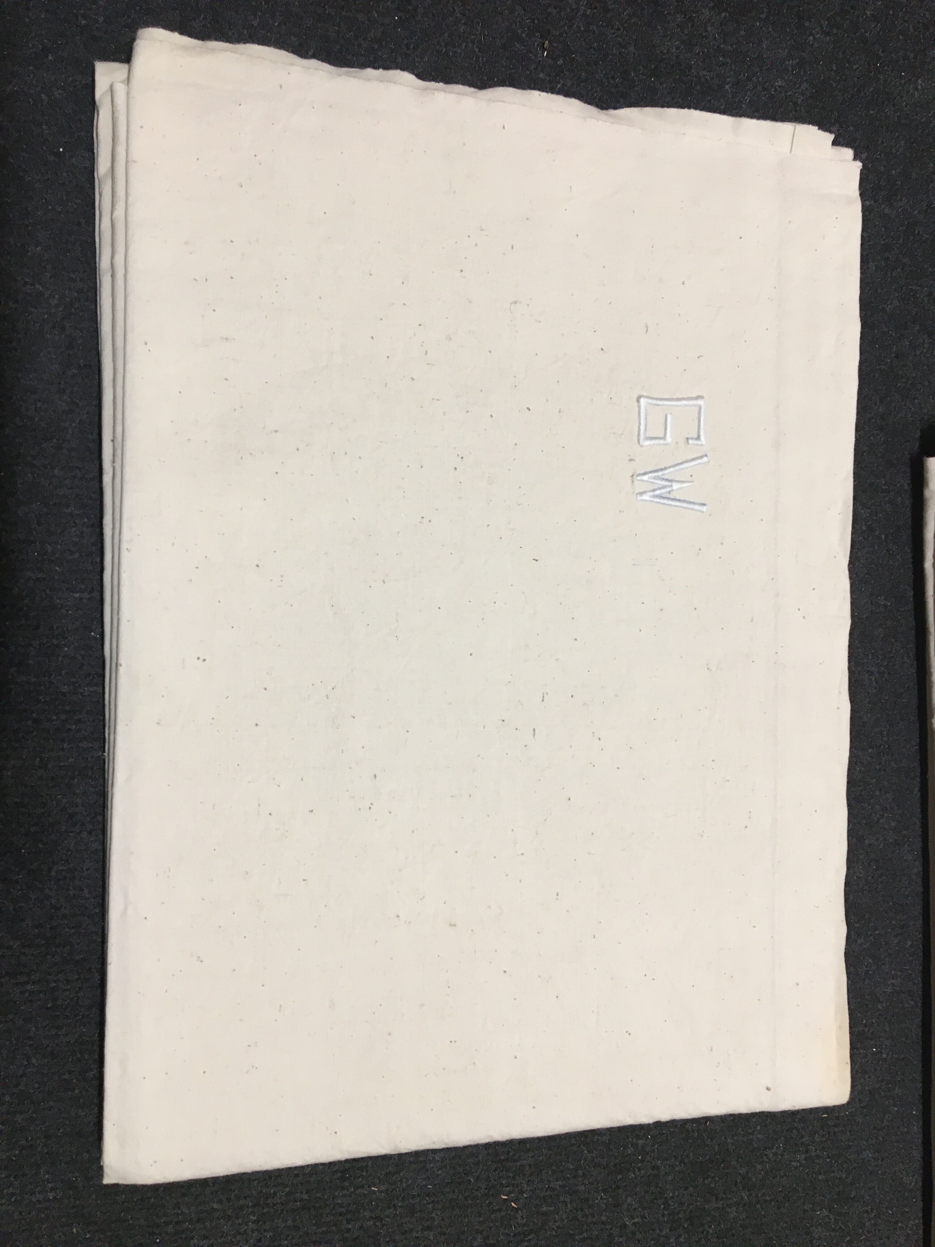 Set of 10 old sheets embroidered in linen or cotton