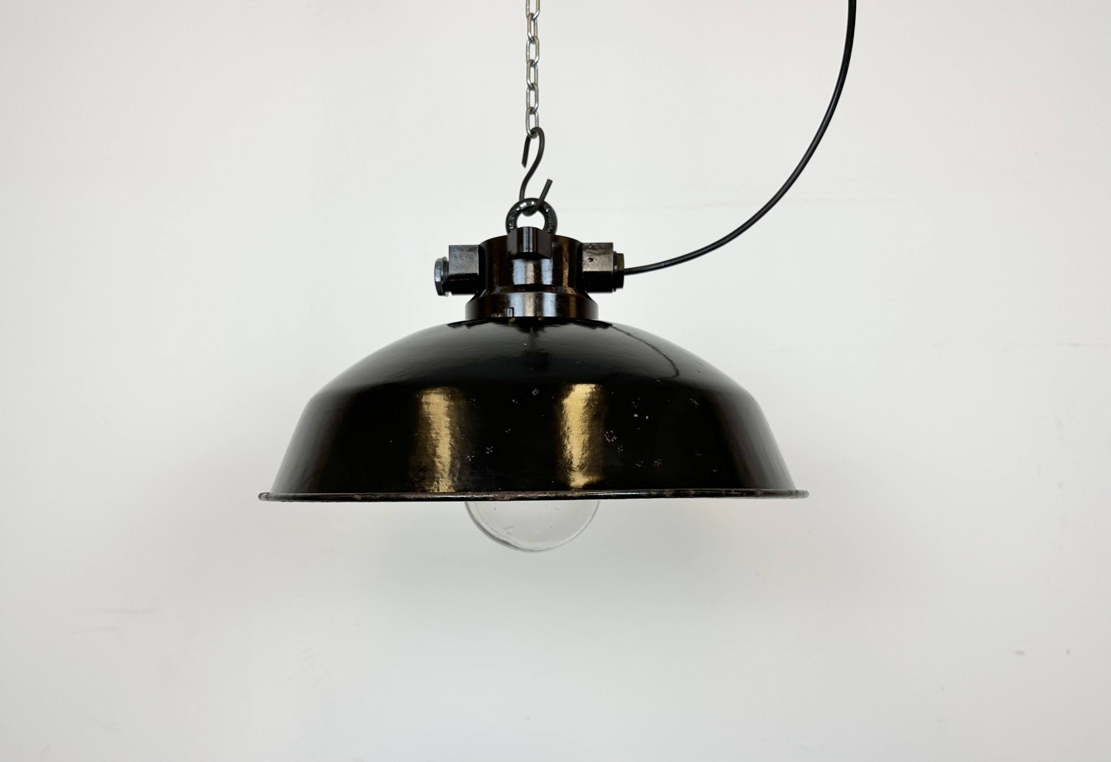 Industrial black enamel factory pendant lamp, 1950s