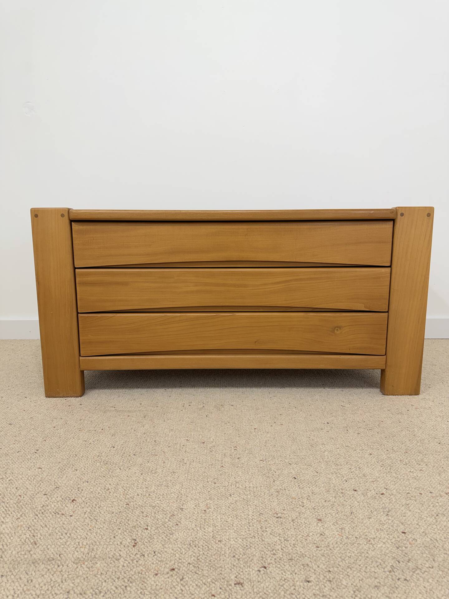 Commode vintage en orme – années 70