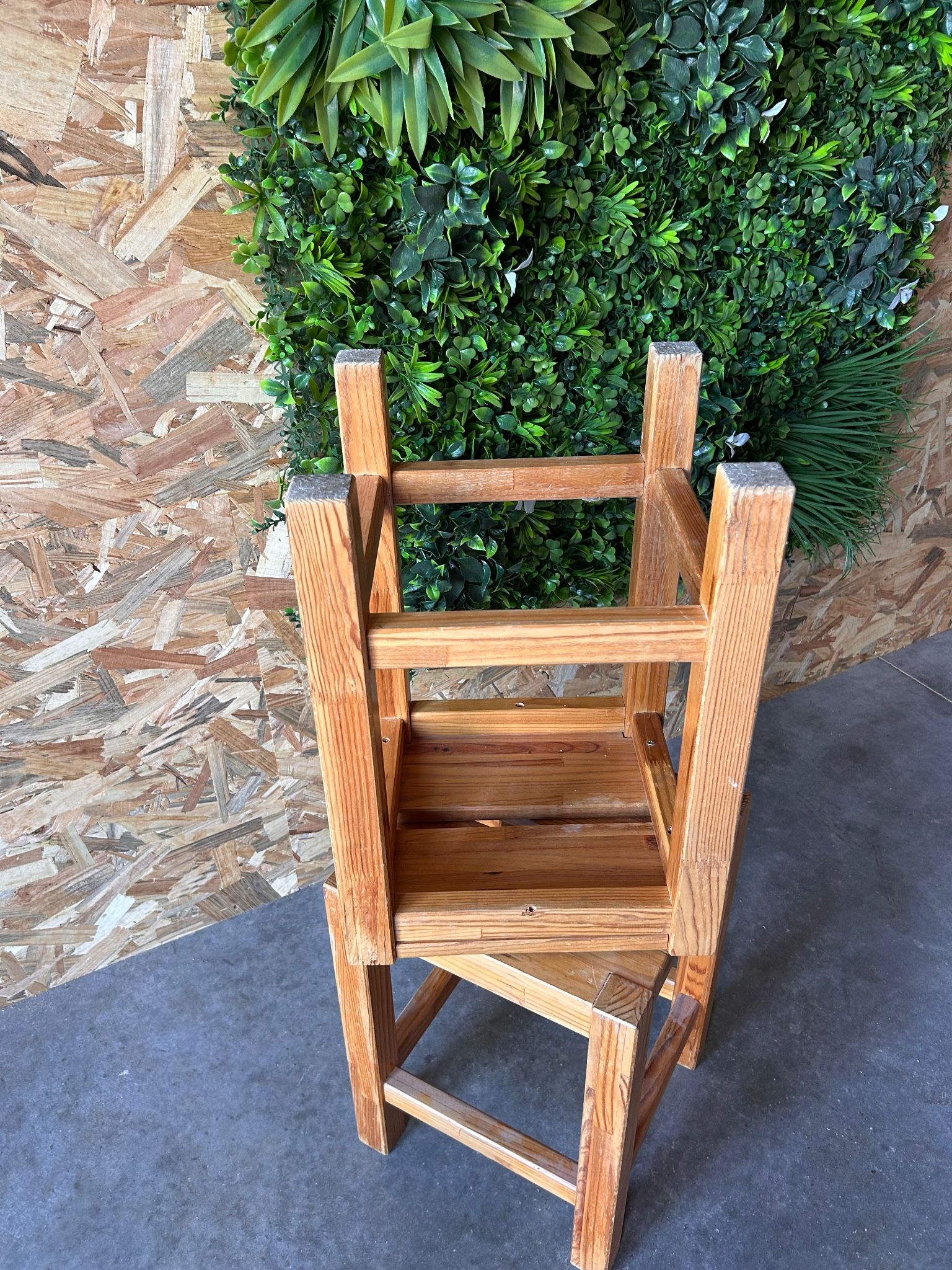 set of 3 stools in the style of the Perriand arches, in rush